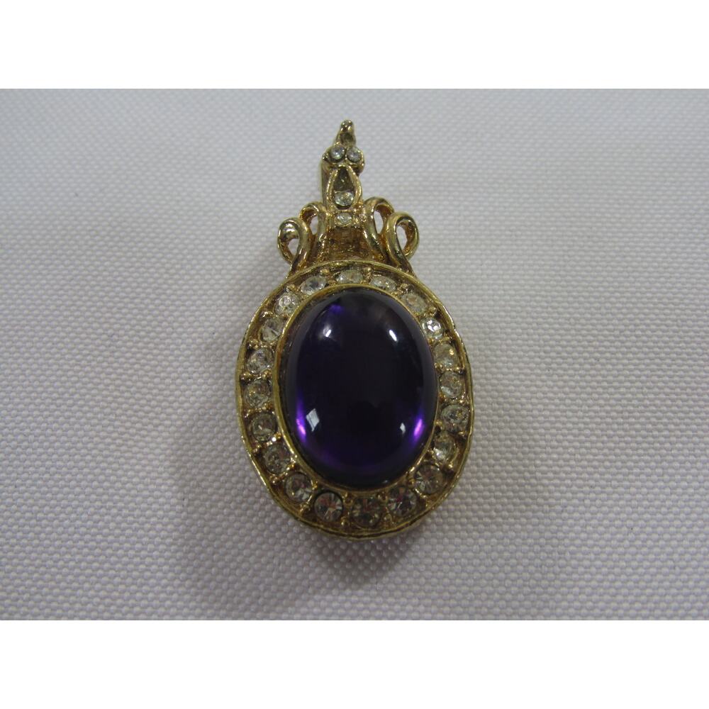 VTG Pendant Amethyst‎ Purple Rhinestone Gold Tone 1.5" Novelty Cabochon Elegant